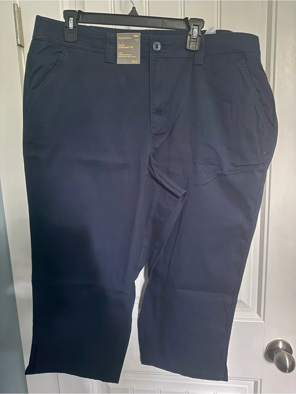 Style & Co. Women’s Capri Pants NWT